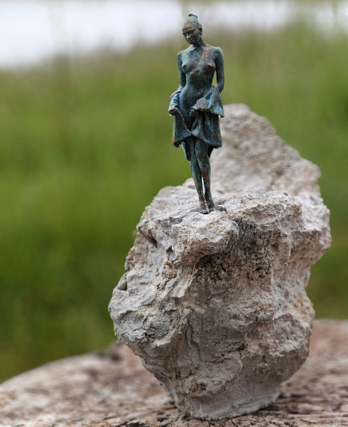 <img alt="" src="/user/pages/02.billeder/rocks.jpg?name" />